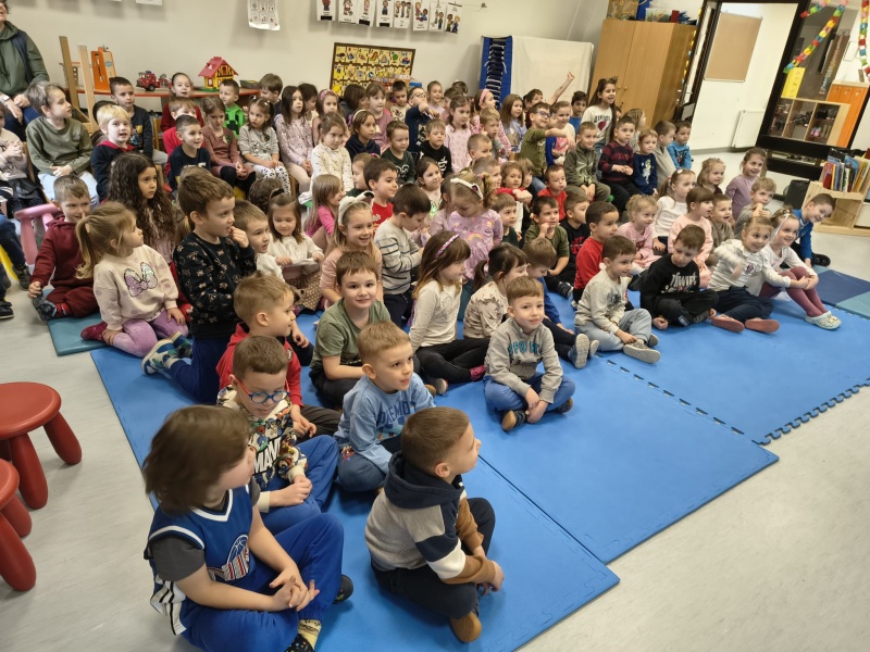 Predstava Robot Roko u našem vrtiću - slika broj: 8